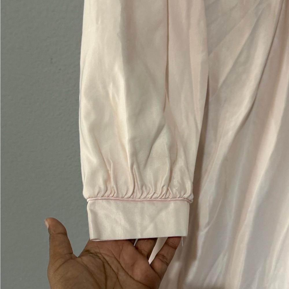 Vintage Barbizon Chic pink grandma nightgown Chemise with Floral Embroidery - Picture 5 of 8